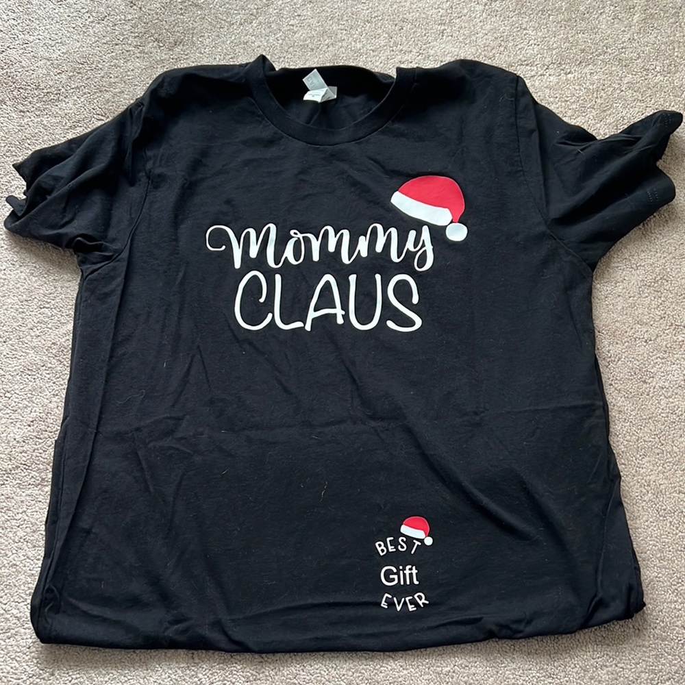 Mommy claus pregnancy announcement shirt